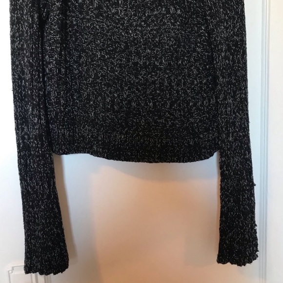 Free People Gray Twisted Cable Marled Cropped Turtleneck Sweater - Picture 3 of 8